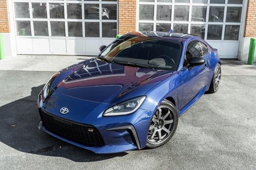 2023 Toyota GR86 Premium