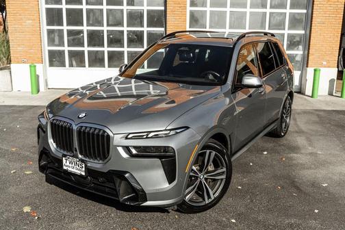 2024 BMW X7 xDrive40i