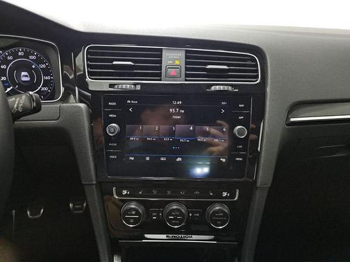 Black 2019 Volkswagen Golf R 2.0T Manual