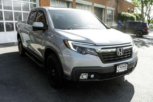 Lunar Silver Metallic 2019 Honda Ridgeline RTL