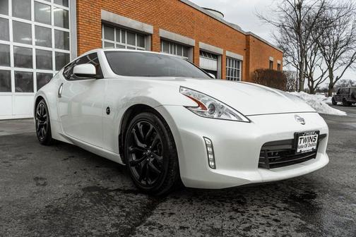2016 Nissan 370Z Touring