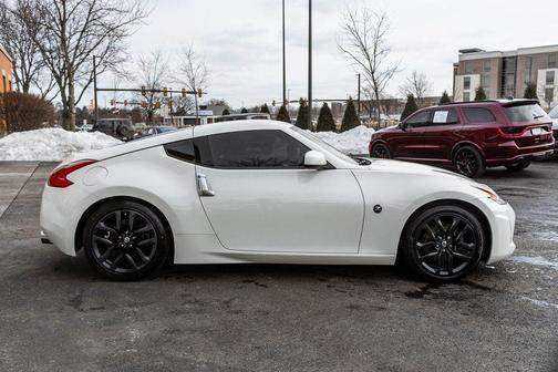 2016 Nissan 370Z Touring