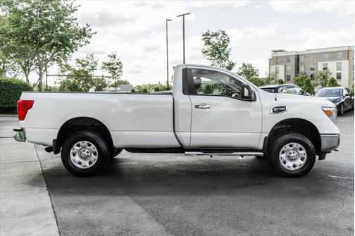 2017 Nissan Titan XD SV