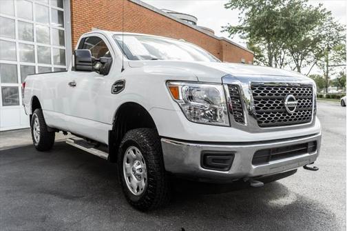 2017 Nissan Titan XD SV