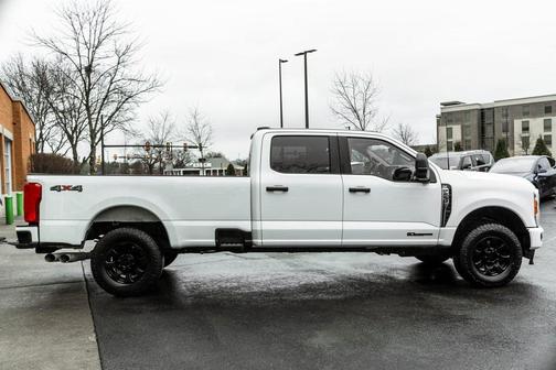 2023 Ford F-250 XLT