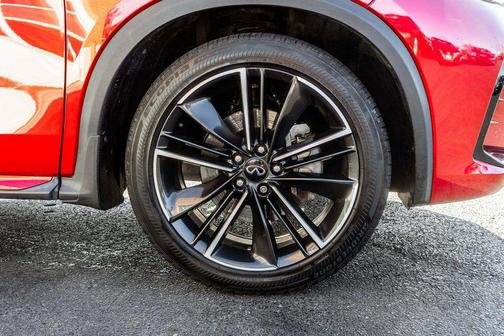 2022 INFINITI QX55 ESSENTIAL