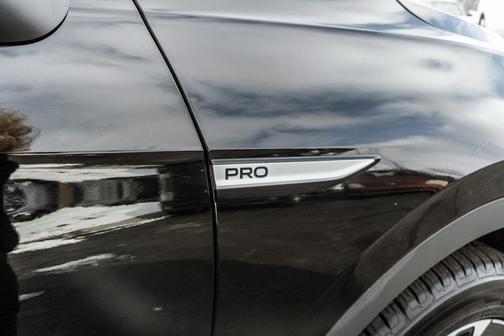 2021 Volkswagen ID.4 Pro