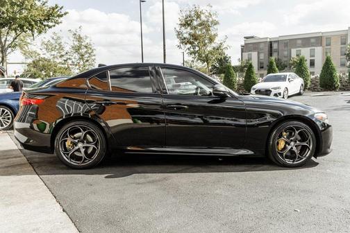 2019 Alfa Romeo Giulia Ti Sport Carbon