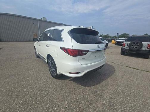 2020 INFINITI QX60 Luxe