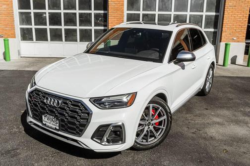2023 Audi SQ5 3.0T Premium Plus