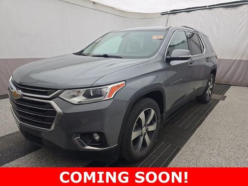 Gray 2018 Chevrolet Traverse LT