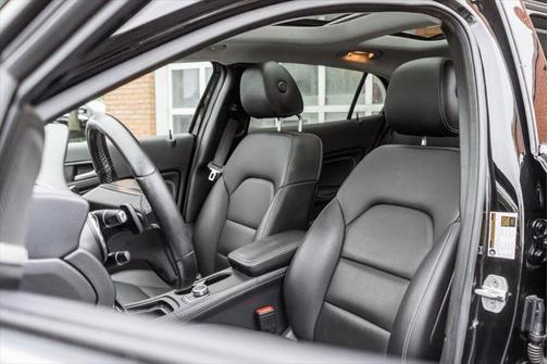 2015 Mercedes-Benz GLA-Class 4MATIC