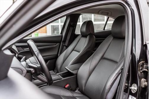 2023 Mazda Mazda3 FWD w/Select Package
