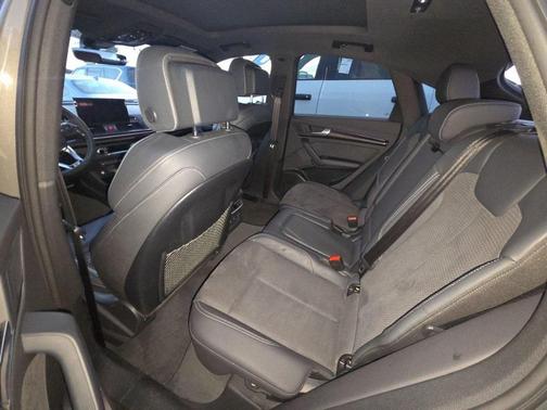 2023 Audi SQ5 3.0T Prestige