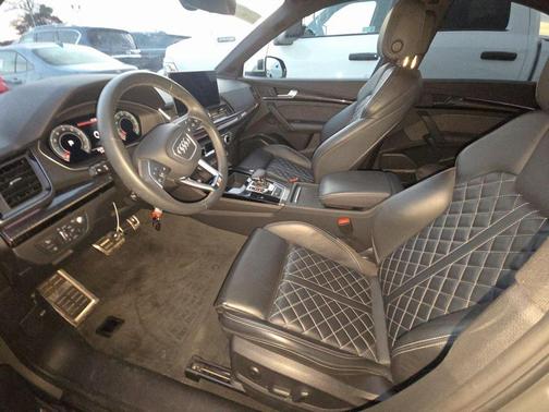 2023 Audi SQ5 3.0T Prestige