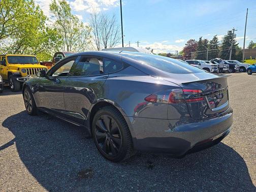 Gray 2021 Tesla Model S Plaid