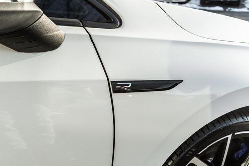 2024 Volkswagen Golf R 2.0T DSG