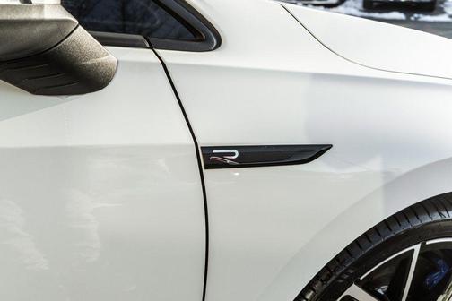 2024 Volkswagen Golf R 2.0T DSG