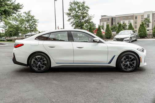 Alpine White 2023 BMW i4 Gran Coupe eDrive35