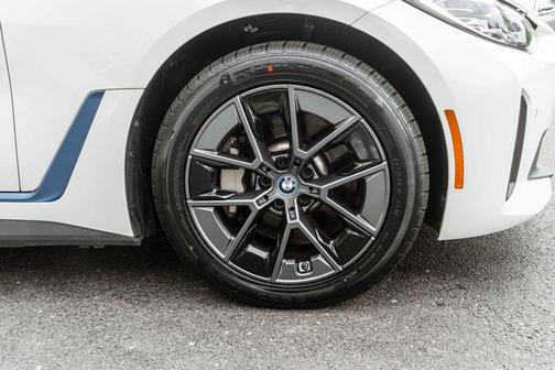 Alpine White 2023 BMW i4 Gran Coupe eDrive35
