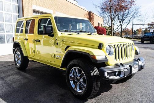 2023 Jeep Wrangler 4-Door Sahara