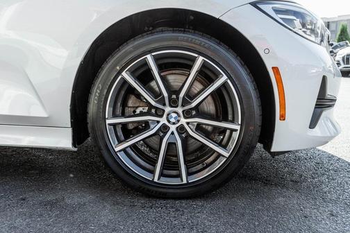 2021 BMW 330e Base