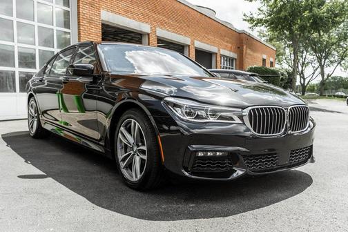 2017 BMW 750 i xDrive