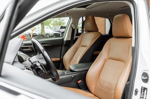 2021 Lexus NX 300 Luxury
