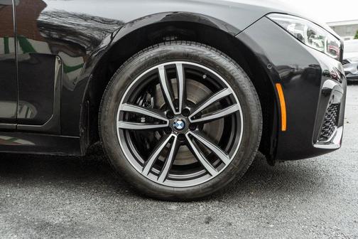 2022 BMW 750 i xDrive