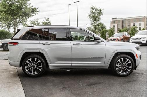 2023 Jeep Grand Cherokee Overland