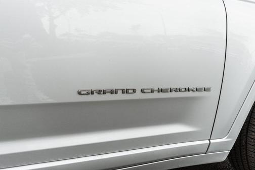 2023 Jeep Grand Cherokee Overland