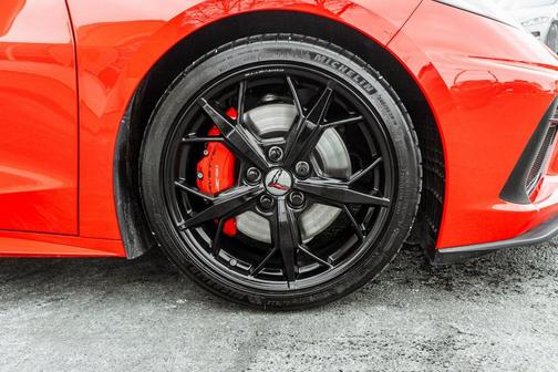 2020 Chevrolet Corvette Stingray w/3LT