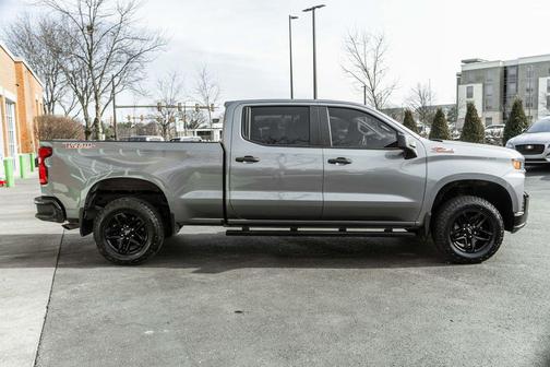 2022 Chevrolet Silverado 1500 Custom Trail Boss