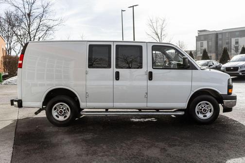 2024 GMC Savana 2500 Work Van