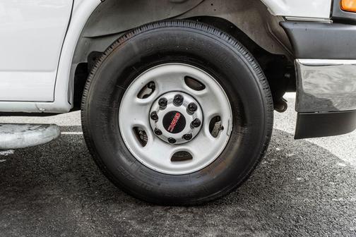 2024 GMC Savana 2500 Work Van