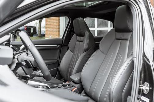 2024 Audi S3 Premium Plus TFSI quattro S tronic