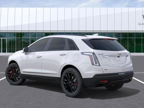 2025 Cadillac XT5 Sport