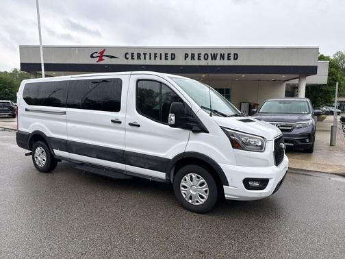 Oxford White 2023 Ford Transit-350 XL