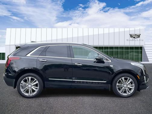 Stellar Black Metallic 2023 Cadillac XT5 Premium Luxury
