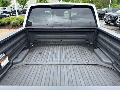 Platinum White Pearl 2024 Honda Ridgeline RTL