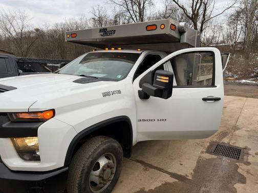 Summit White 2020 Chevrolet Silverado 3500 WT