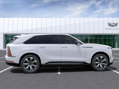 2025 Cadillac Escalade IQ Luxury 2