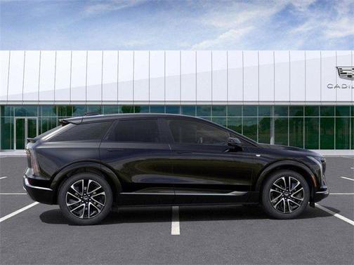 2025 Cadillac OPTIQ Sport