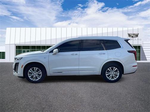 2023 Cadillac XT6 Luxury AWD