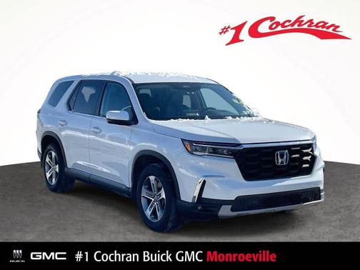 2023 Honda Pilot AWD EX-L 8 Passenger