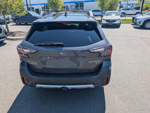Magnetite Gray Metallic 2020 Subaru Outback Limited XT