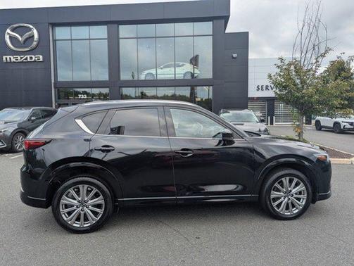 2022 Mazda CX-5 Signature