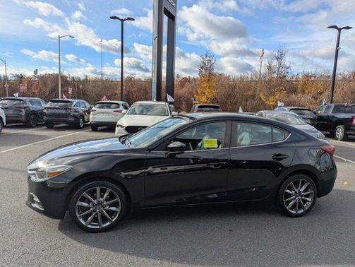 2018 Mazda Mazda3 Touring