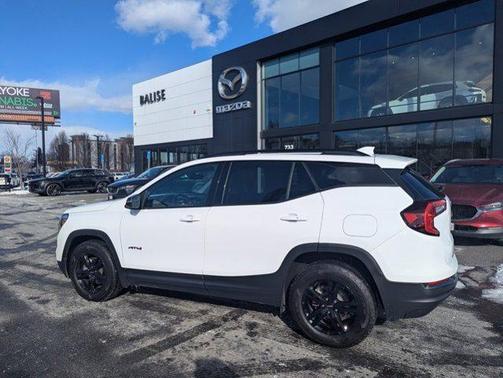 2023 GMC Terrain AWD AT4