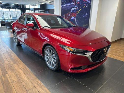 2025 Mazda Mazda3 FWD w/Preferred Package